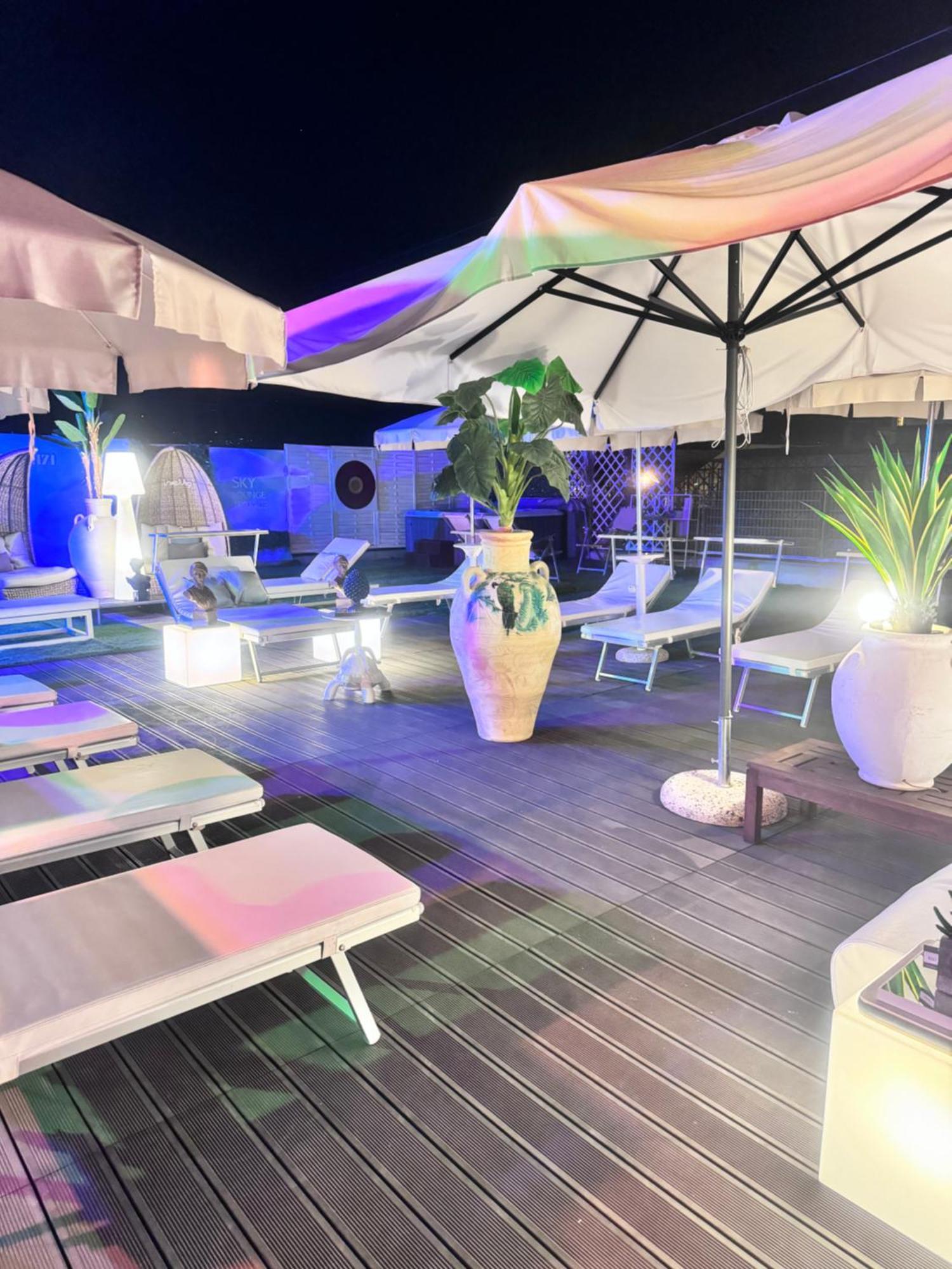 Tribus Boutique Hotel Торе Анунциата Екстериор снимка